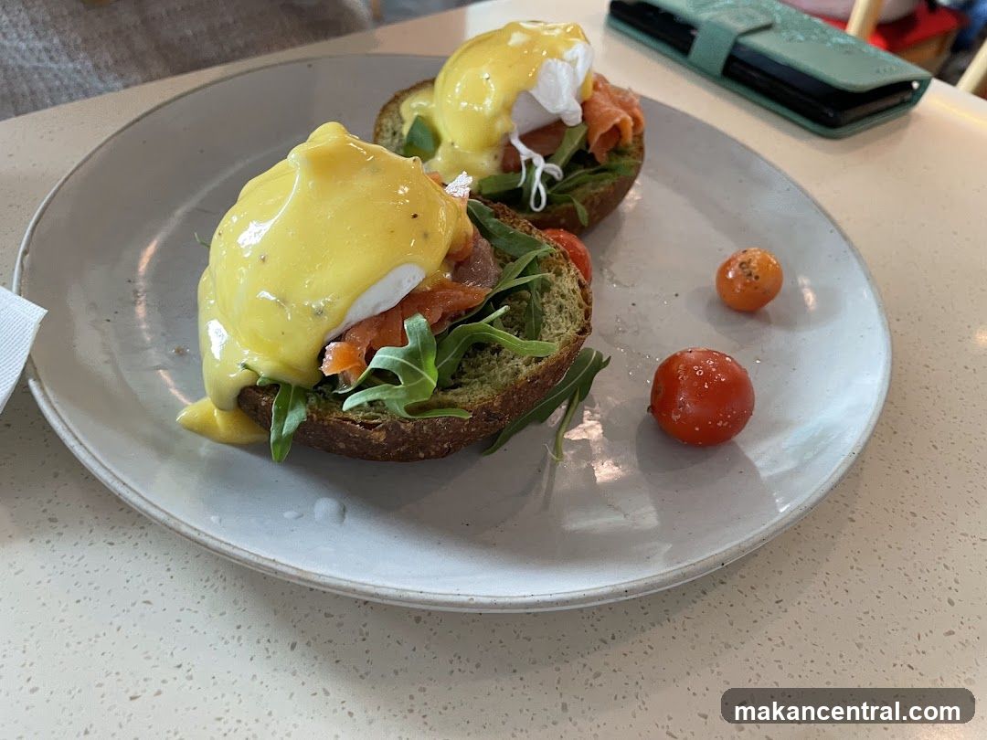 Eggs Benedict with Smoked Salmon