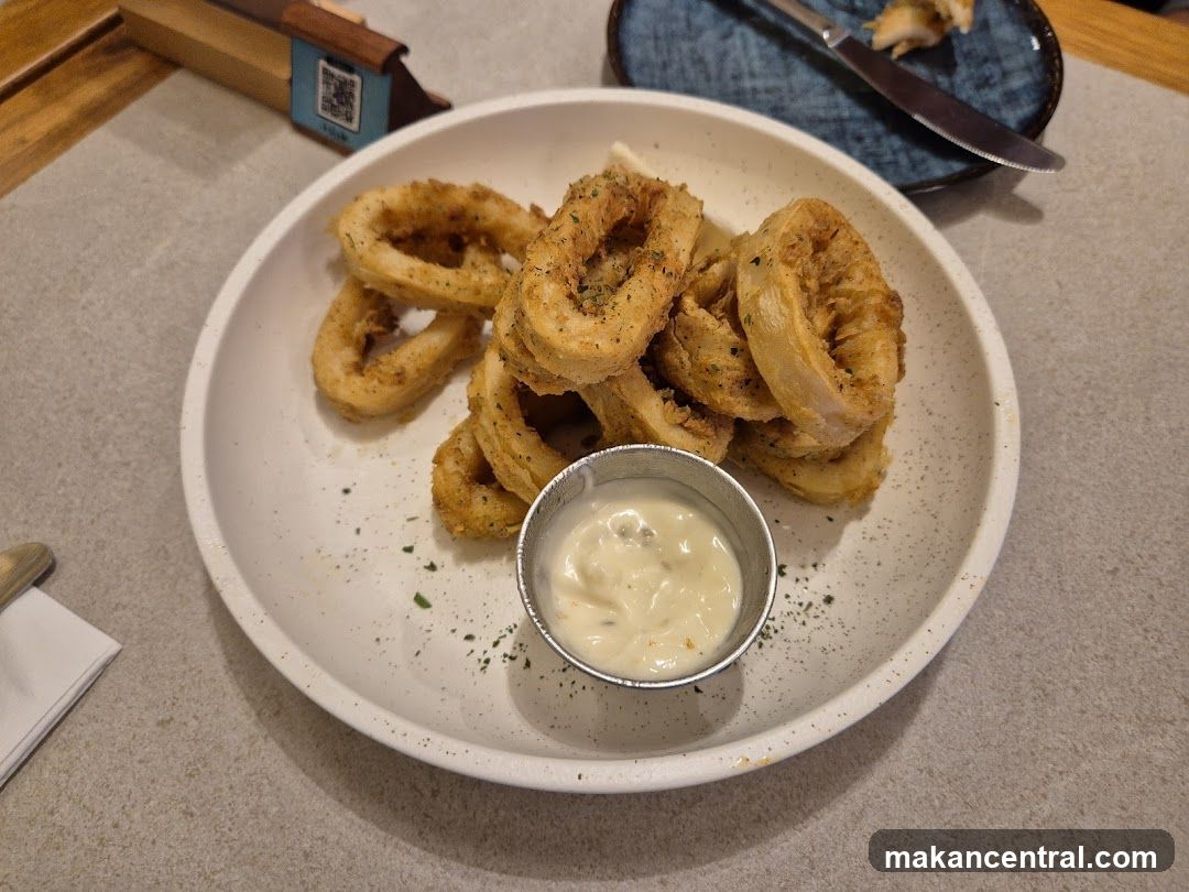 Fried Calamari with Dip