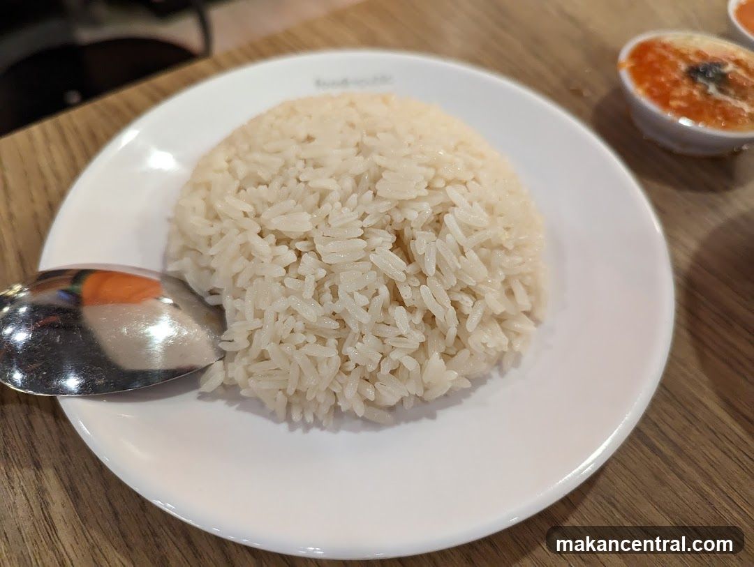 Steamed Rice with Dipping Sauce