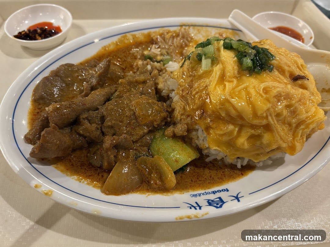 Omelette Rice with Beef Curry