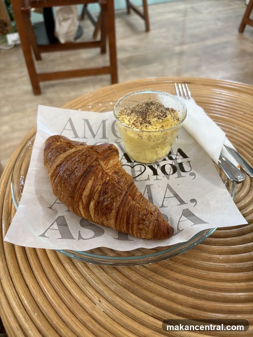 Croissant and Dessert