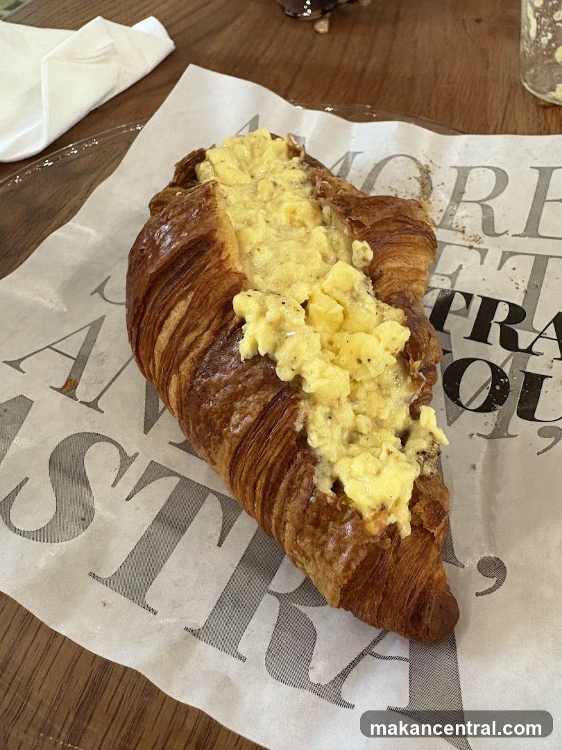 Croissant with Scrambled Eggs