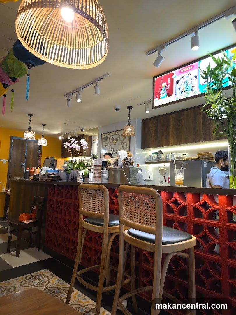 Co Chung Vietnamese Restaurant Plaza Singapura