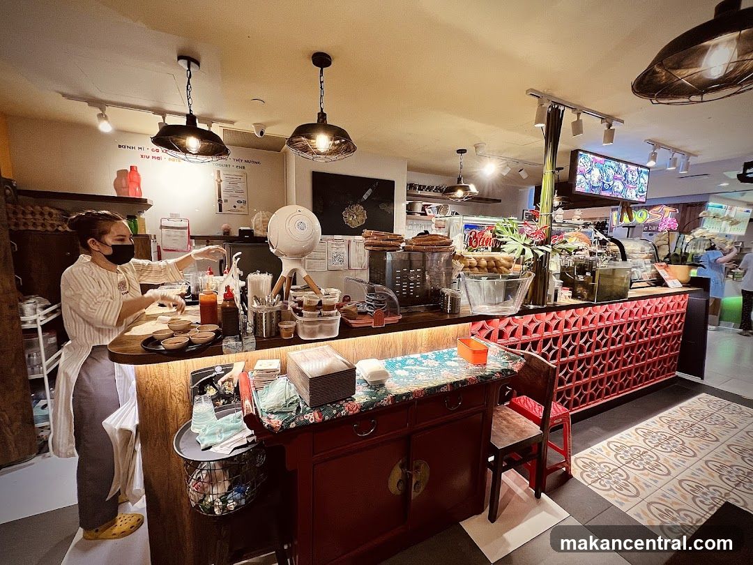 Restaurant Counter