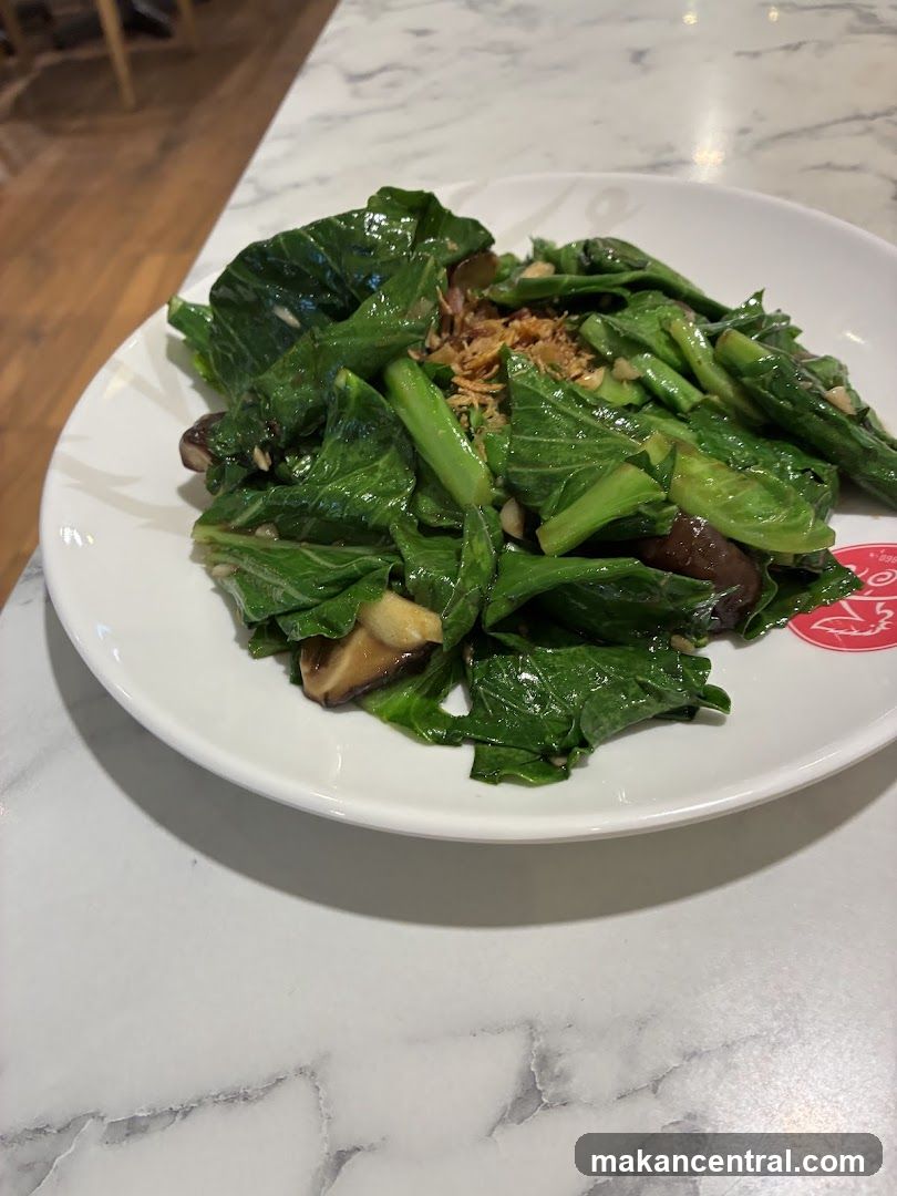 Stir-fried Chinese Broccoli with Mushrooms