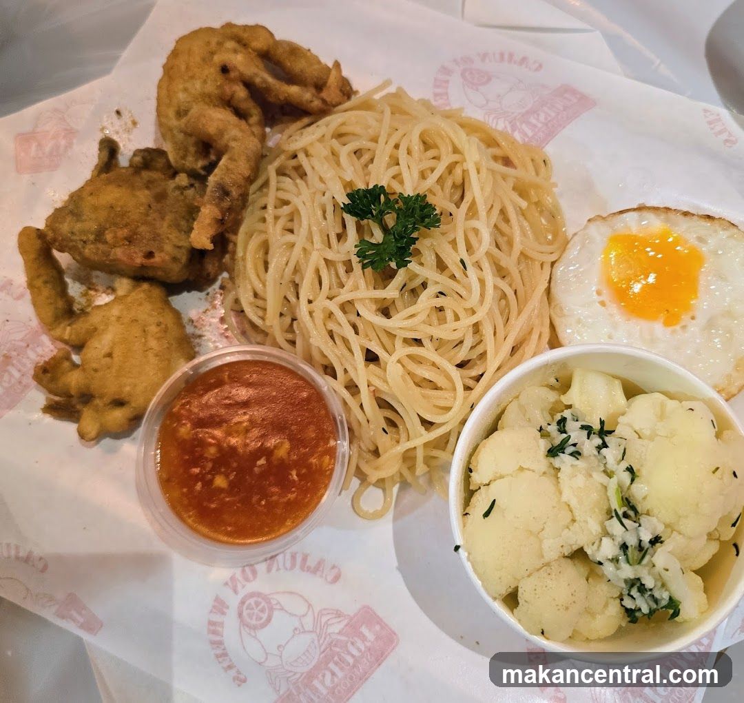 Fried Soft Shell Crab with Spaghetti