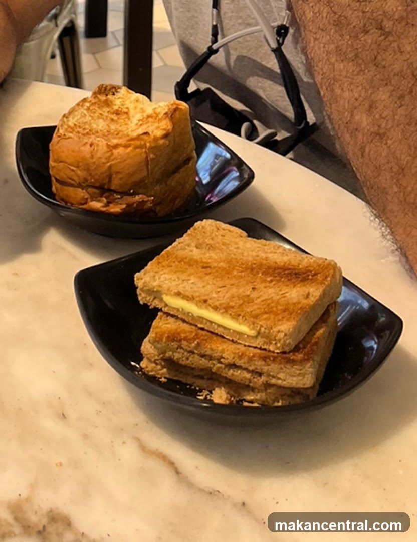 Toasted Bread with Butter