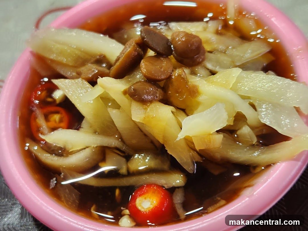 Pickled Radish with Chili