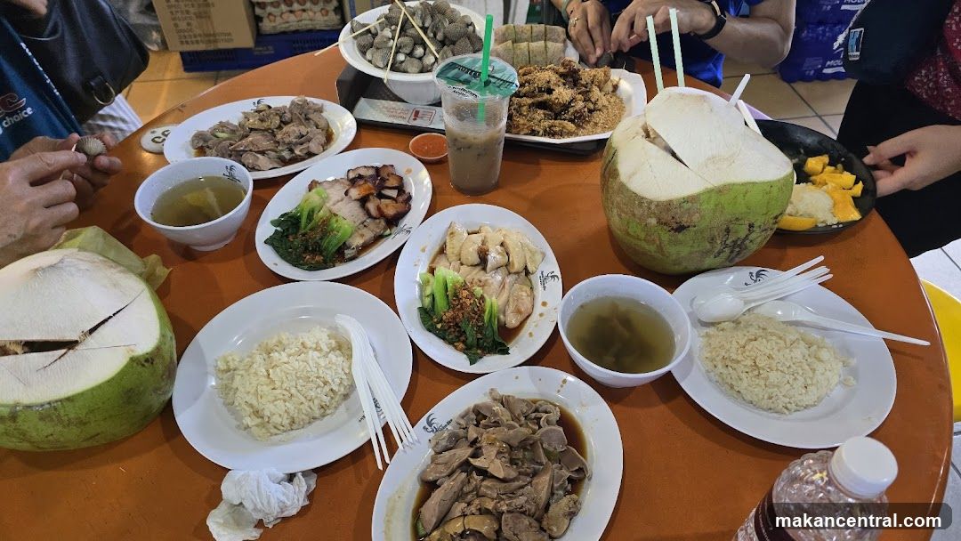 Hainanese Chicken Rice and Sides