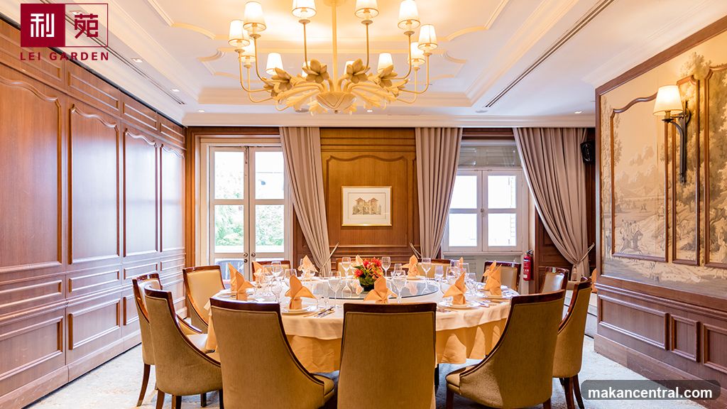 Elegant Dining Room