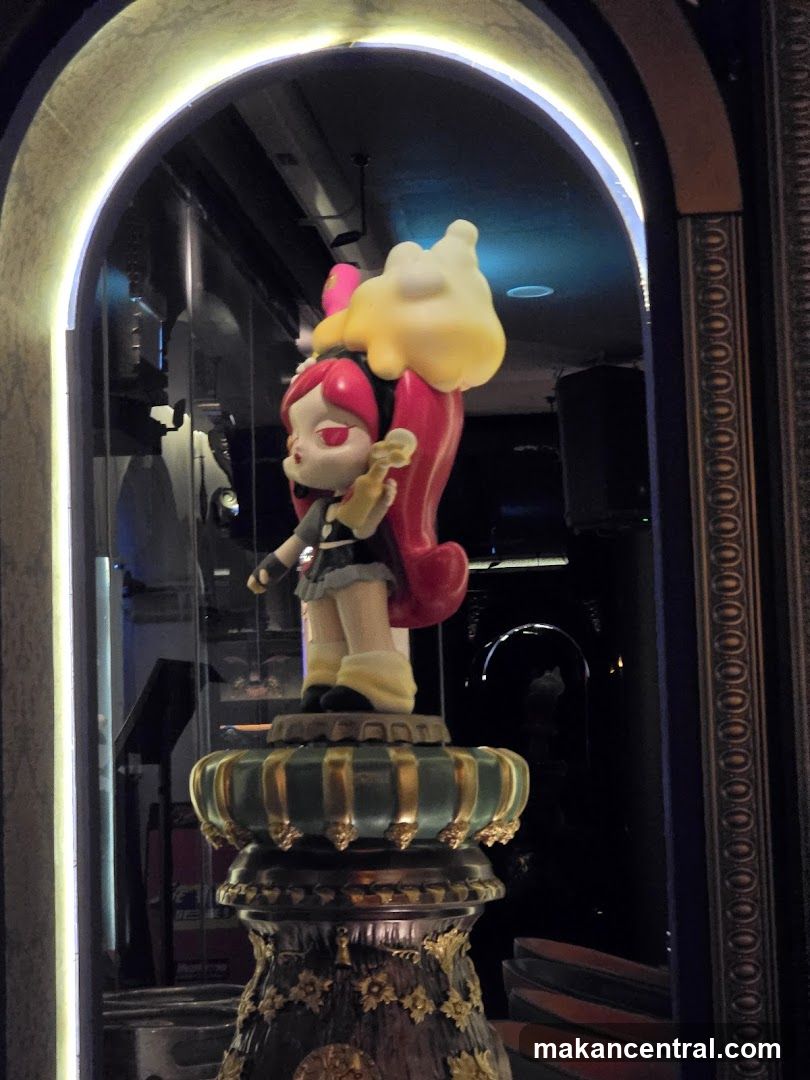 Decorative Figurine Display