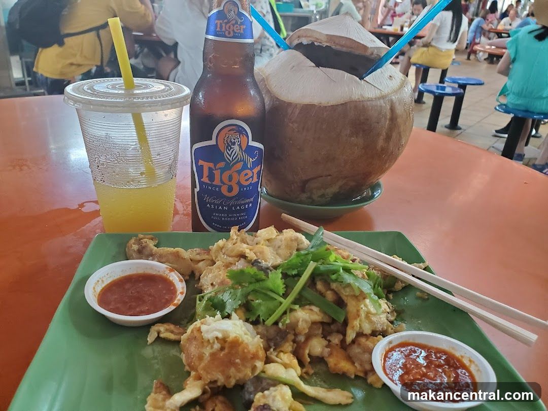 Oyster omelet with drinks
