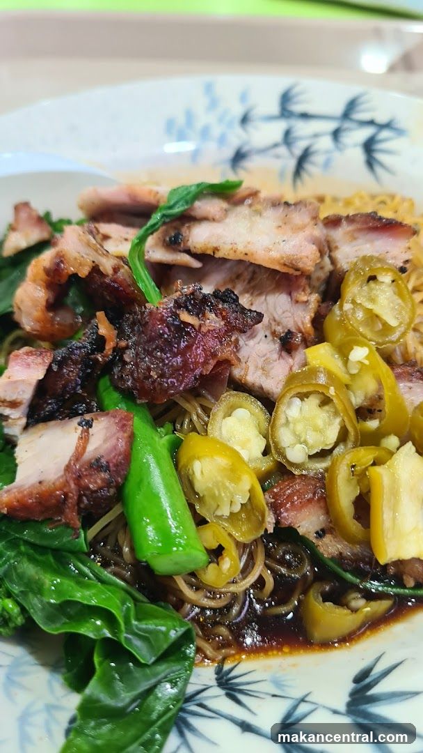 Noodles with Pork and Peppers