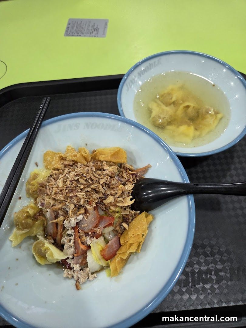 Noodles with Toppings and Soup