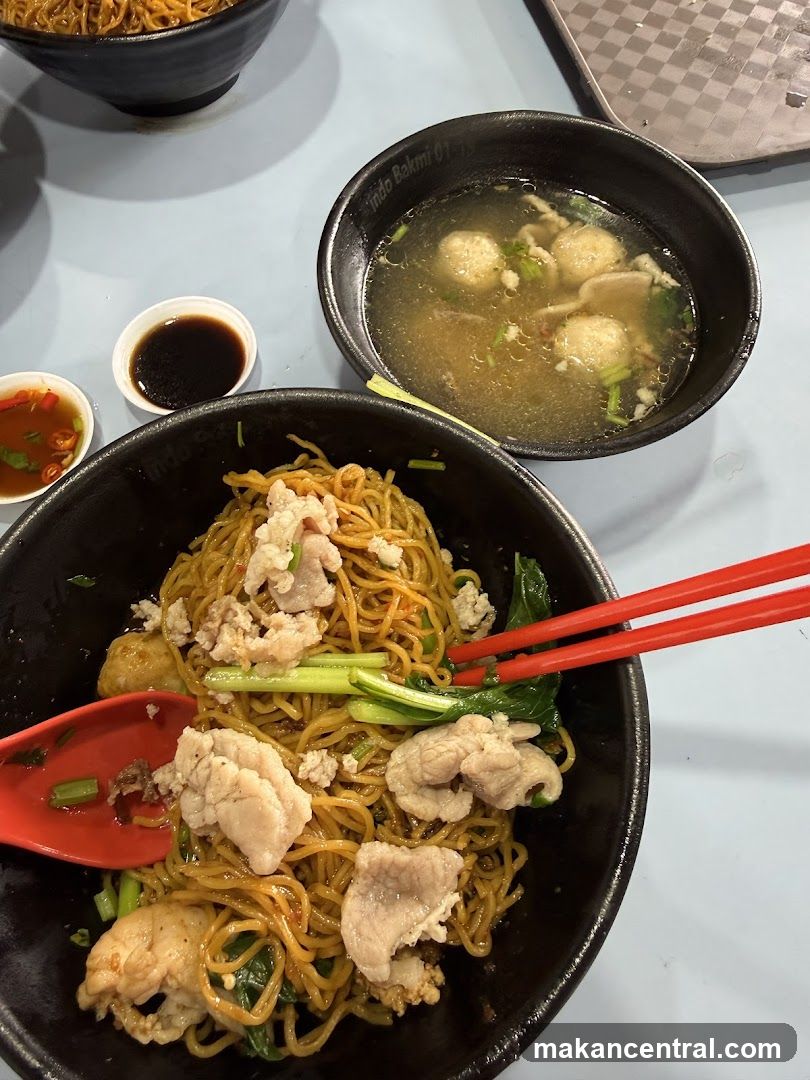 Noodles with Soup and Condiments