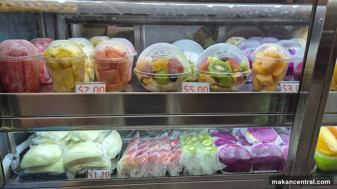 Pre-cut Fruit Display