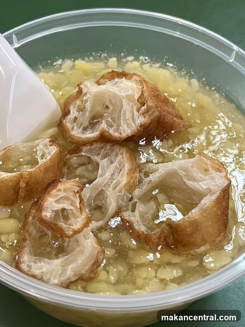 Soy Milk Dessert with Fried Dough Sticks
