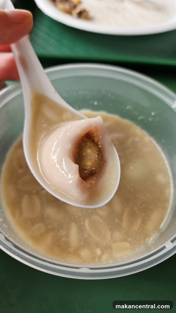 Dessert with Peanut Filling