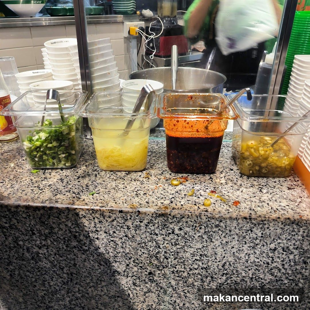 Condiment Station