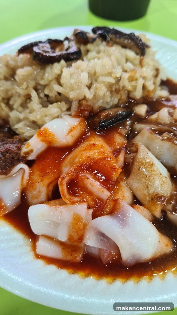 Steamed Rice with Squid and Mushrooms