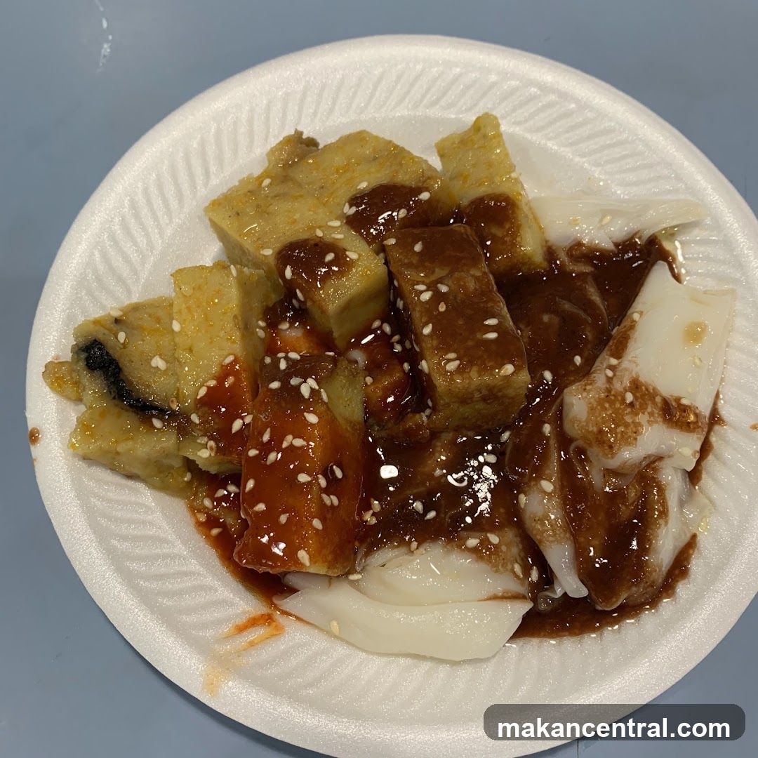Chee Cheong Fun with Sauce
