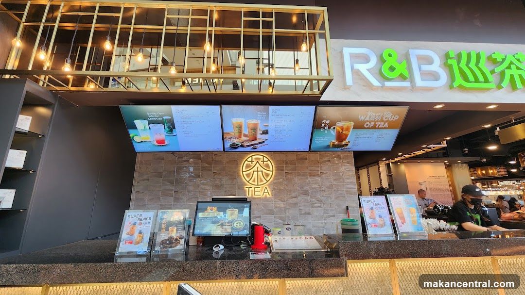 R&B Tea Shop Counter