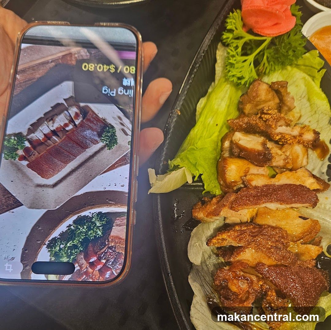 Food Platter with Phone Display