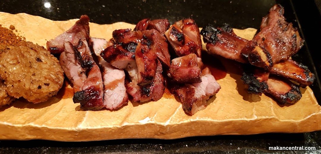 Grilled Pork Ribs and Rice Cake