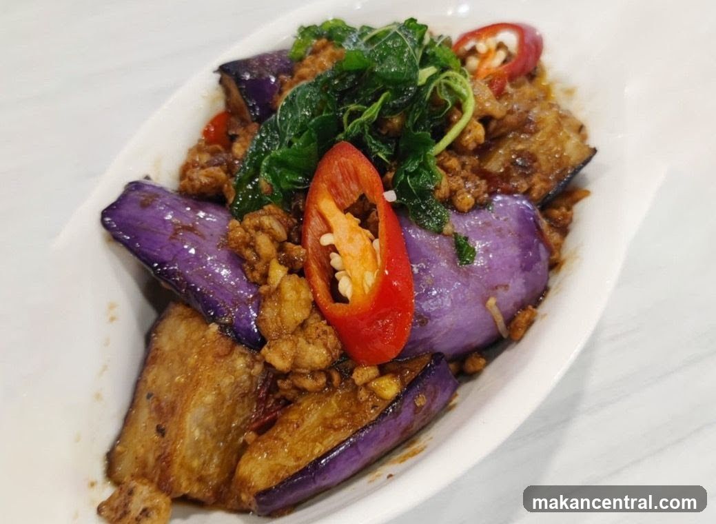 Stir-fried Eggplant with Minced Meat