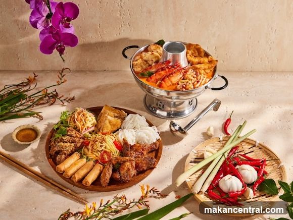 Thai Tom Yum Hot Pot Platter