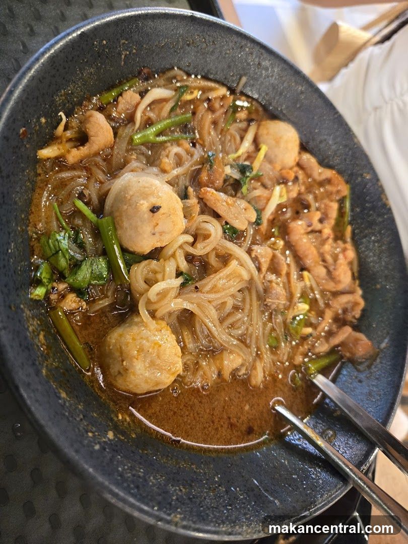 Noodle Soup with Meatballs