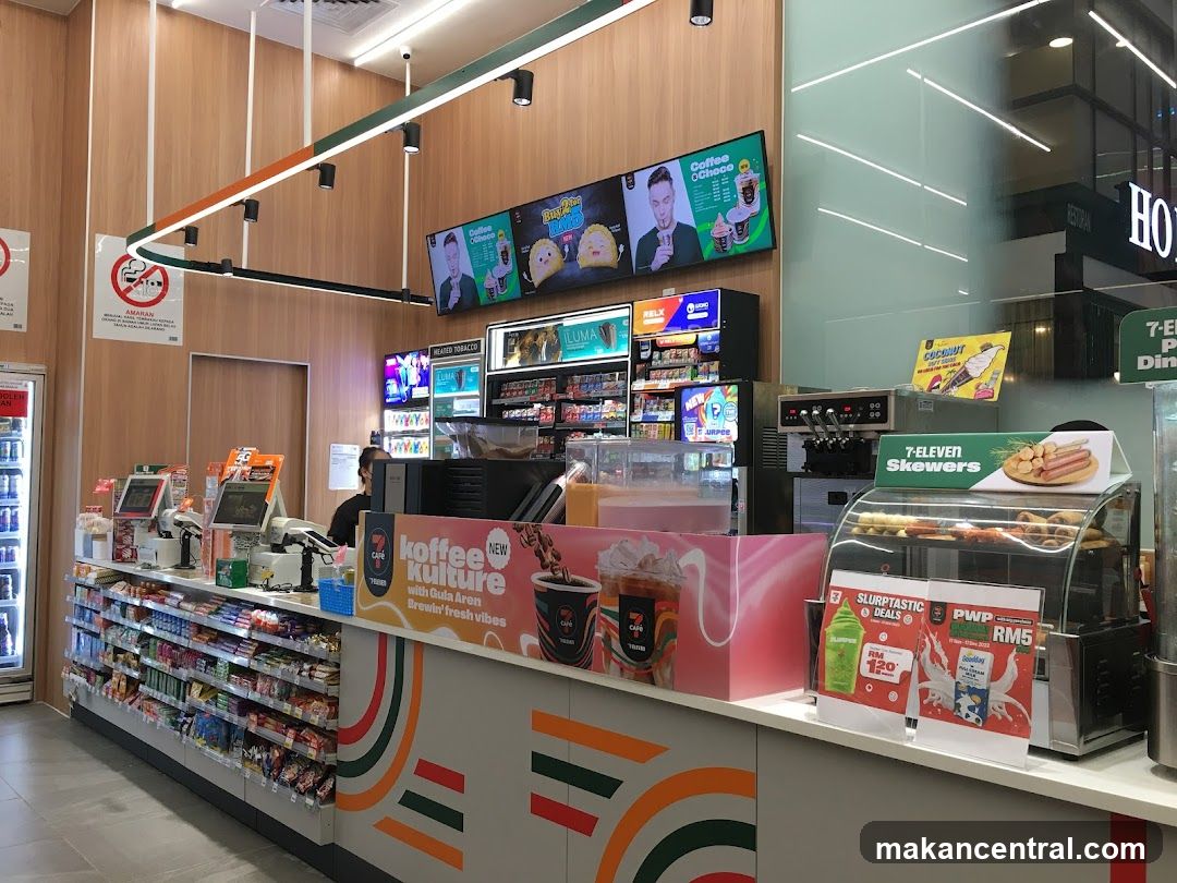7-Eleven Interior