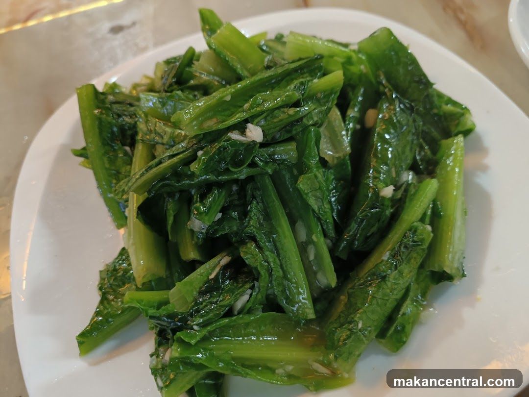 Stir-fried Greens with Garlic