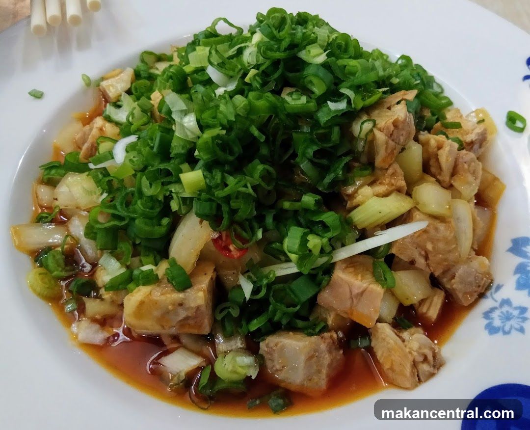 Diced Pork with Scallions