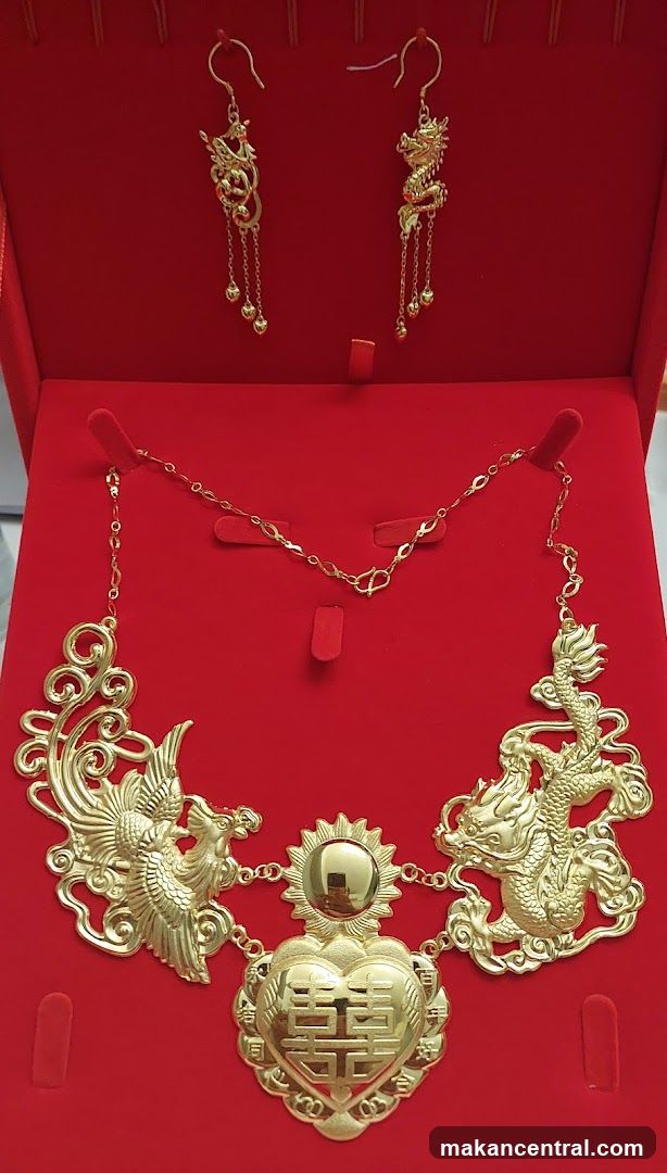 Gold Dragon and Phoenix Jewelry Set