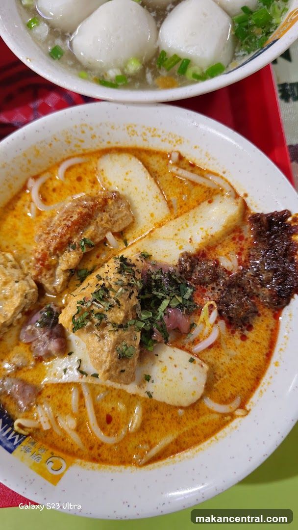 Laksa and Fish Ball Soup