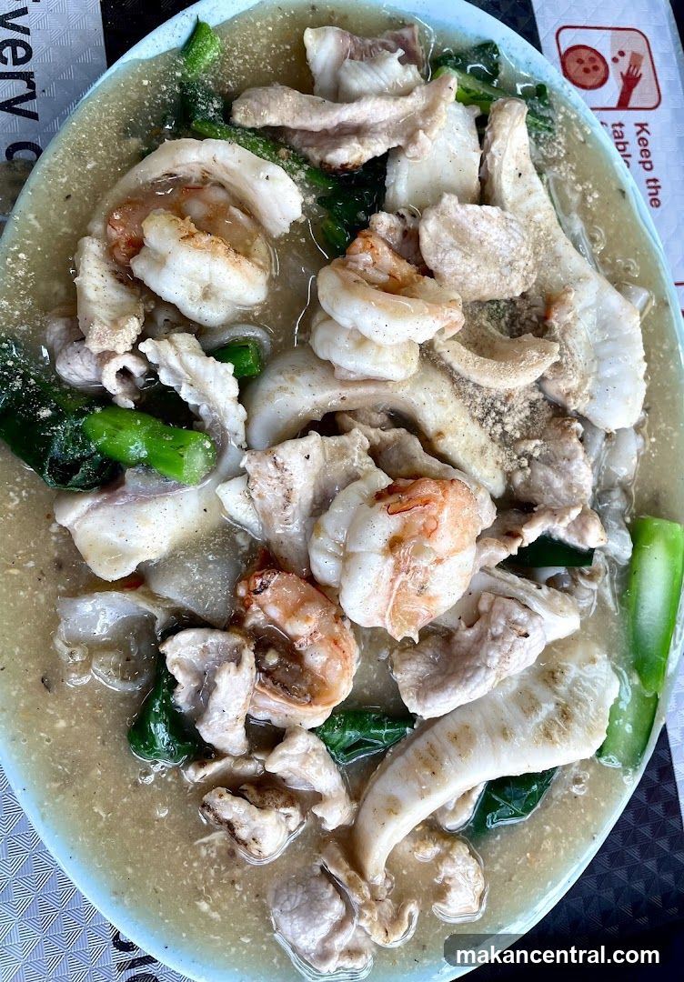 Seafood and Pork Noodles