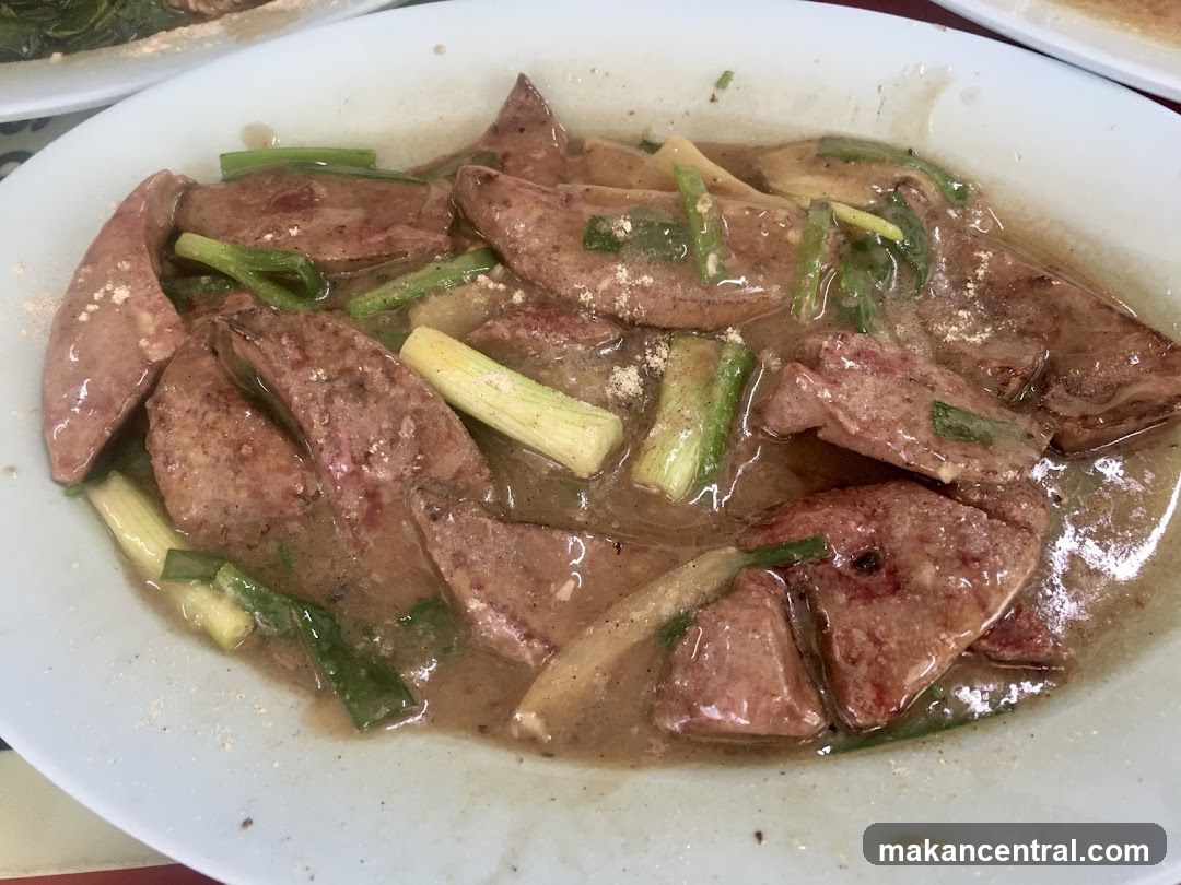 Stir-fried Liver with Scallions