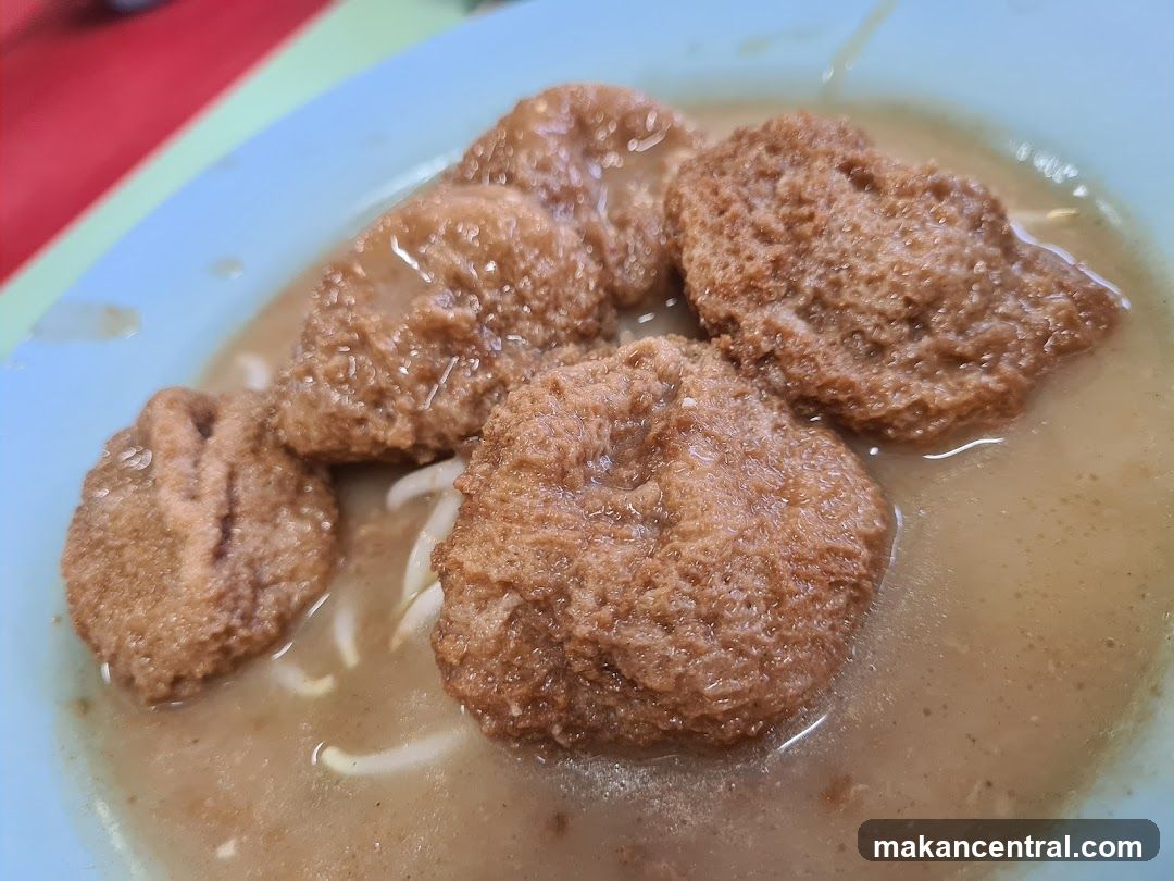 Fried Tofu Puffs in Broth
