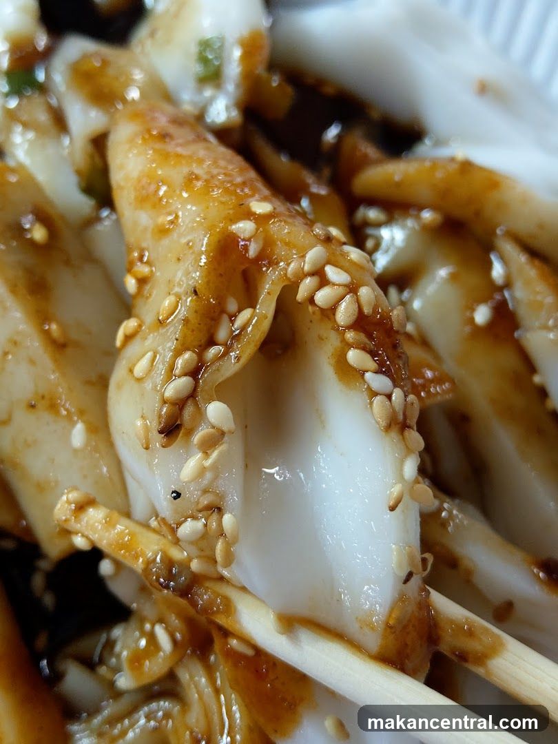 Cheung Fun with Sesame Seeds