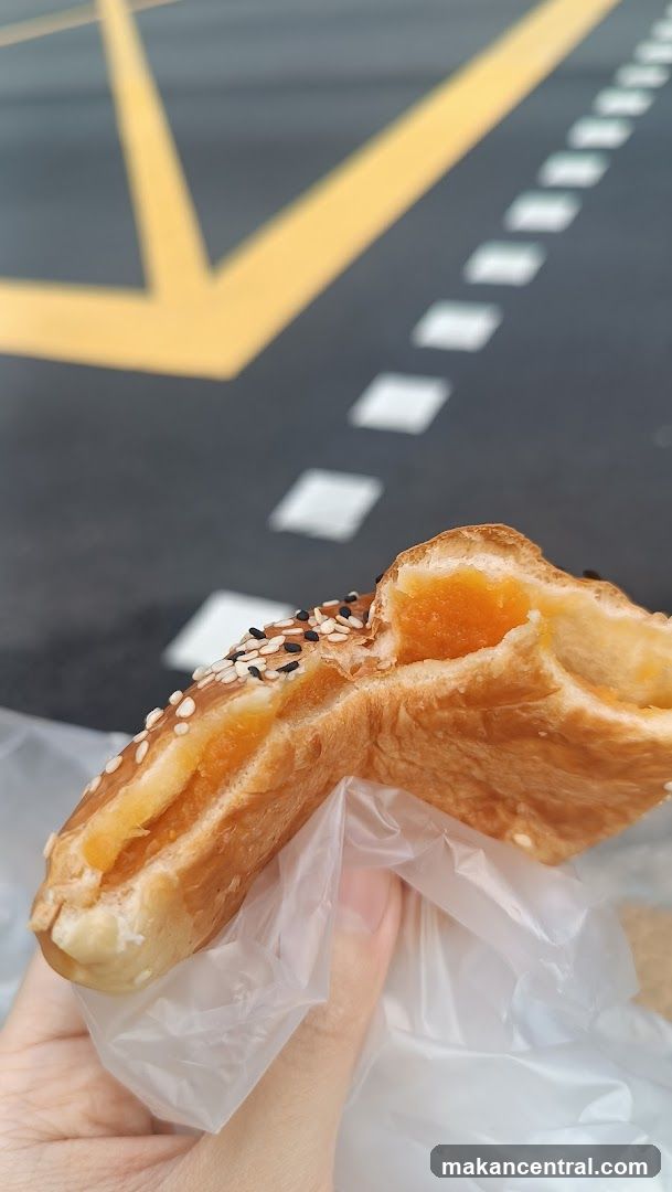 Pastry with Filling