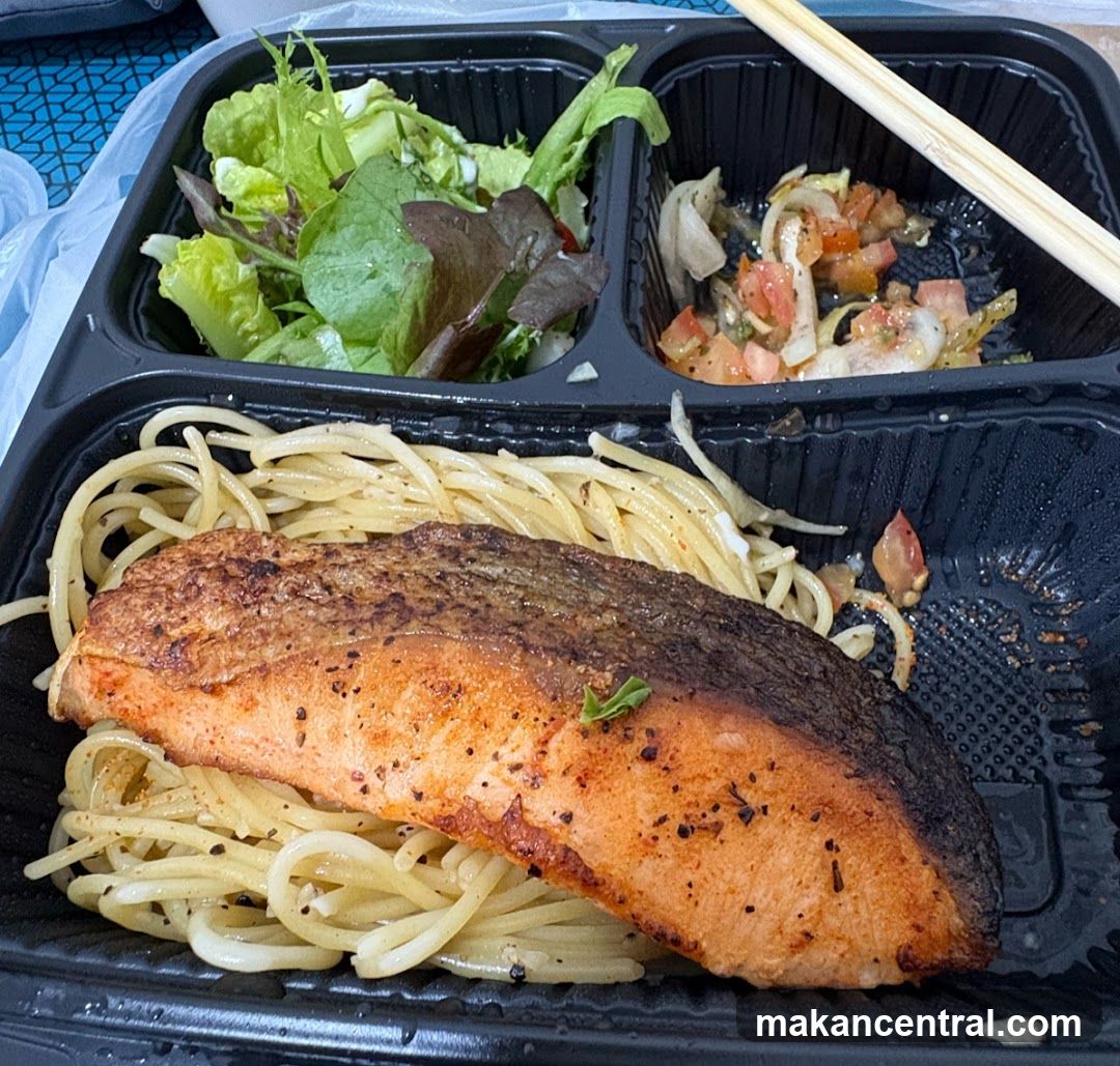 Salmon with Pasta and Salad