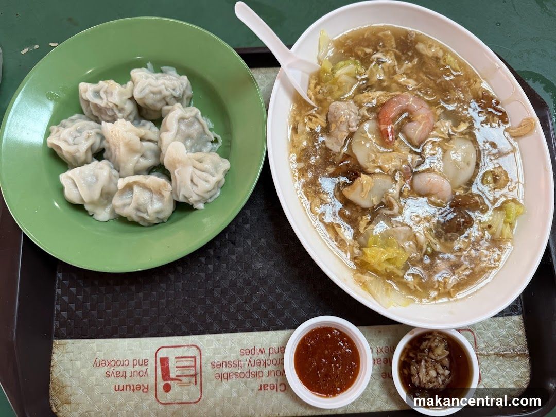 Dumplings and Seafood Soup
