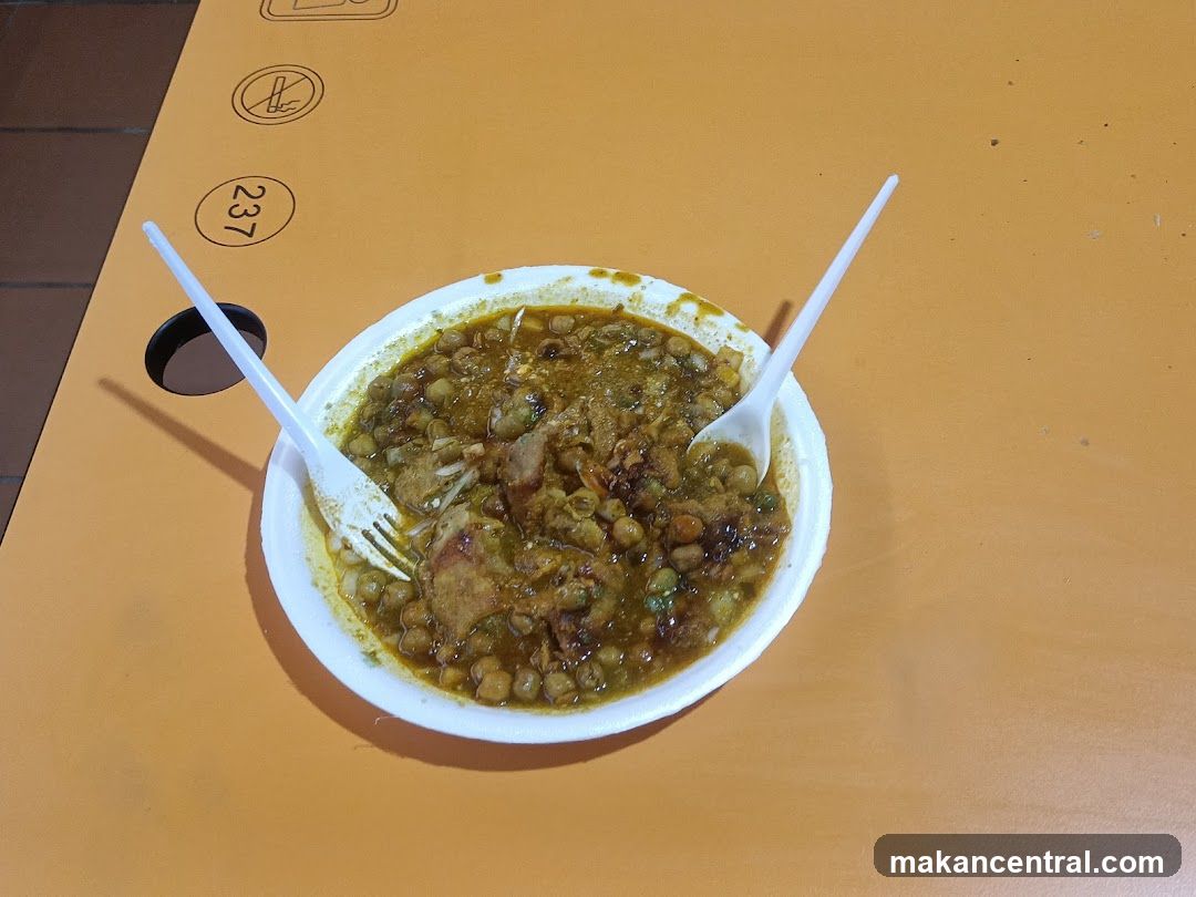 Chickpea Curry with Meat