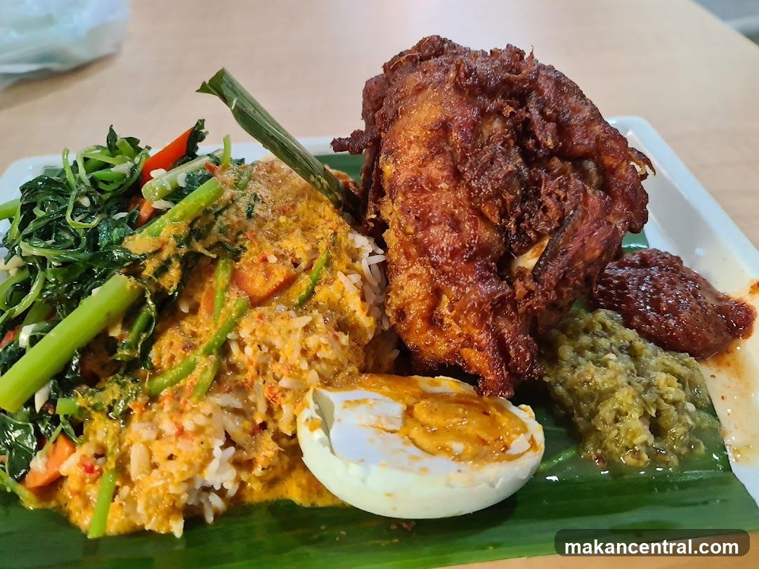 Nasi Lemak with Fried Chicken