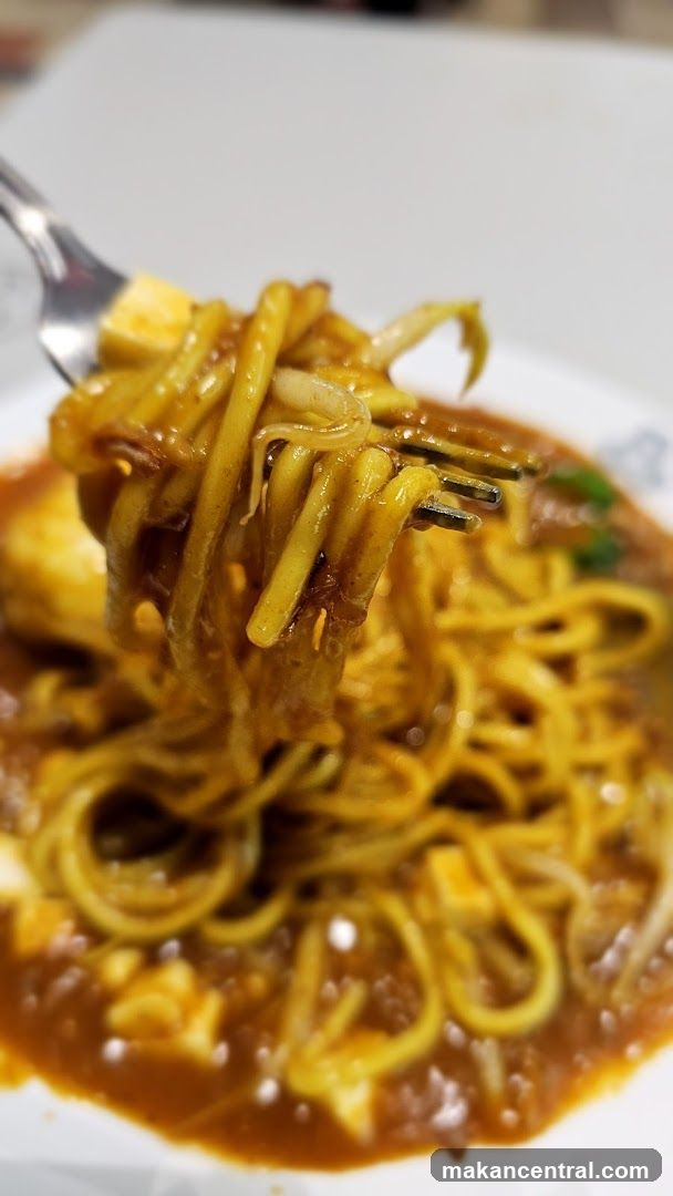 Delicious 美味 Mee Rebus, Mee Siam, Lontong