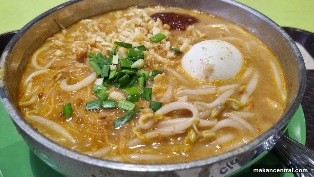 Delicious 美味 Mee Rebus, Mee Siam, Lontong