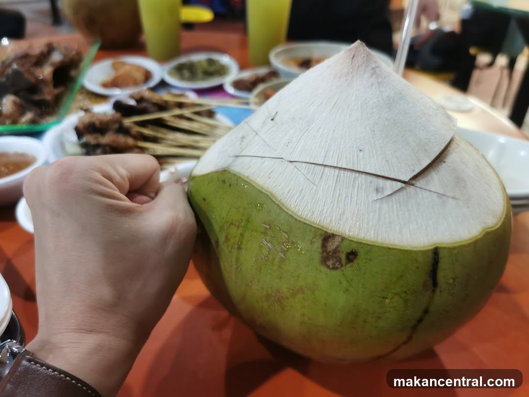 Fresh Coconut Drink with Satay
