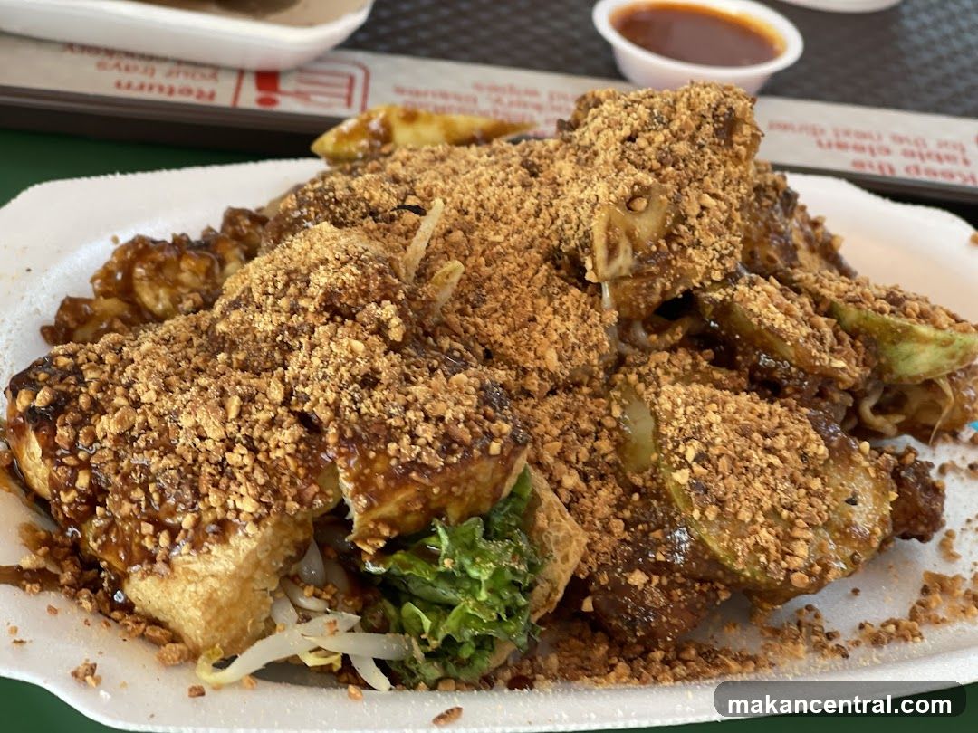 Fried Tofu with Peanuts