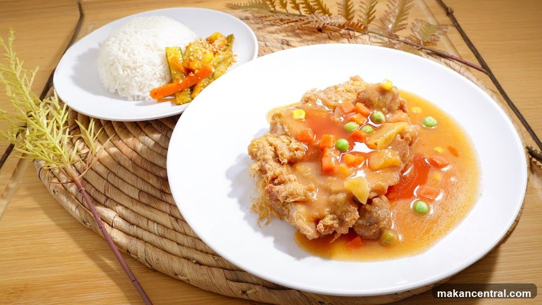 Fried Chicken with Rice and Vegetables